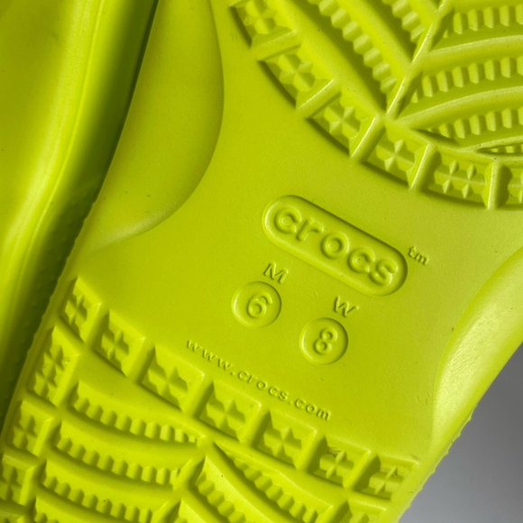 CROCS Kids Neon Yellow Slide Sandals with Butterfly in new condition - Picture 4 of 4